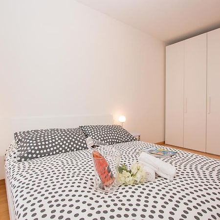 Benacus E4 Apartment By Wonderful Italy Sirmione Ngoại thất bức ảnh