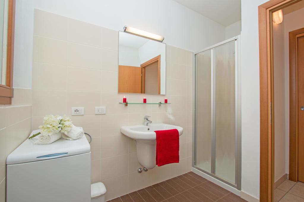 Benacus E4 Apartment By Wonderful Italy Sirmione Ngoại thất bức ảnh